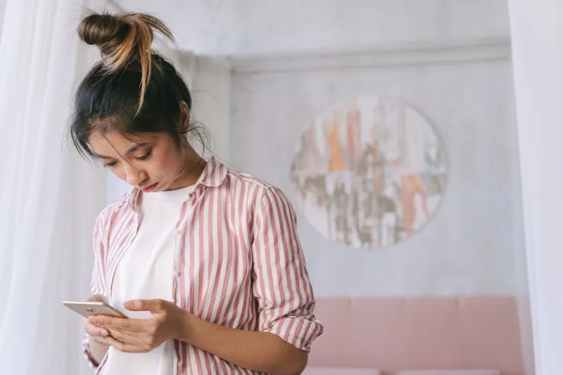 Everyone Else's Feed Is a Lie and You're Building Your Career Around It